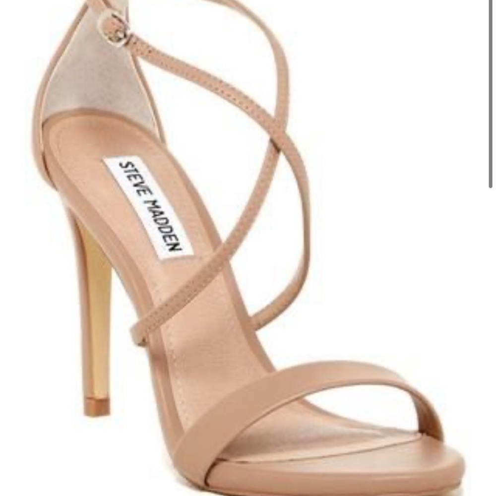 Steve Madden Nude Heels Size 7